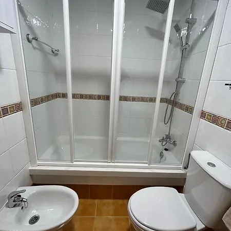 Portosin Con Piscina Al Lado De La Playa