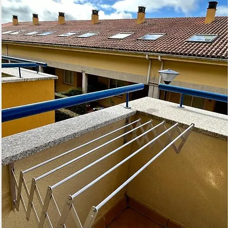 Portosin Con Piscina Al Lado De La Playa